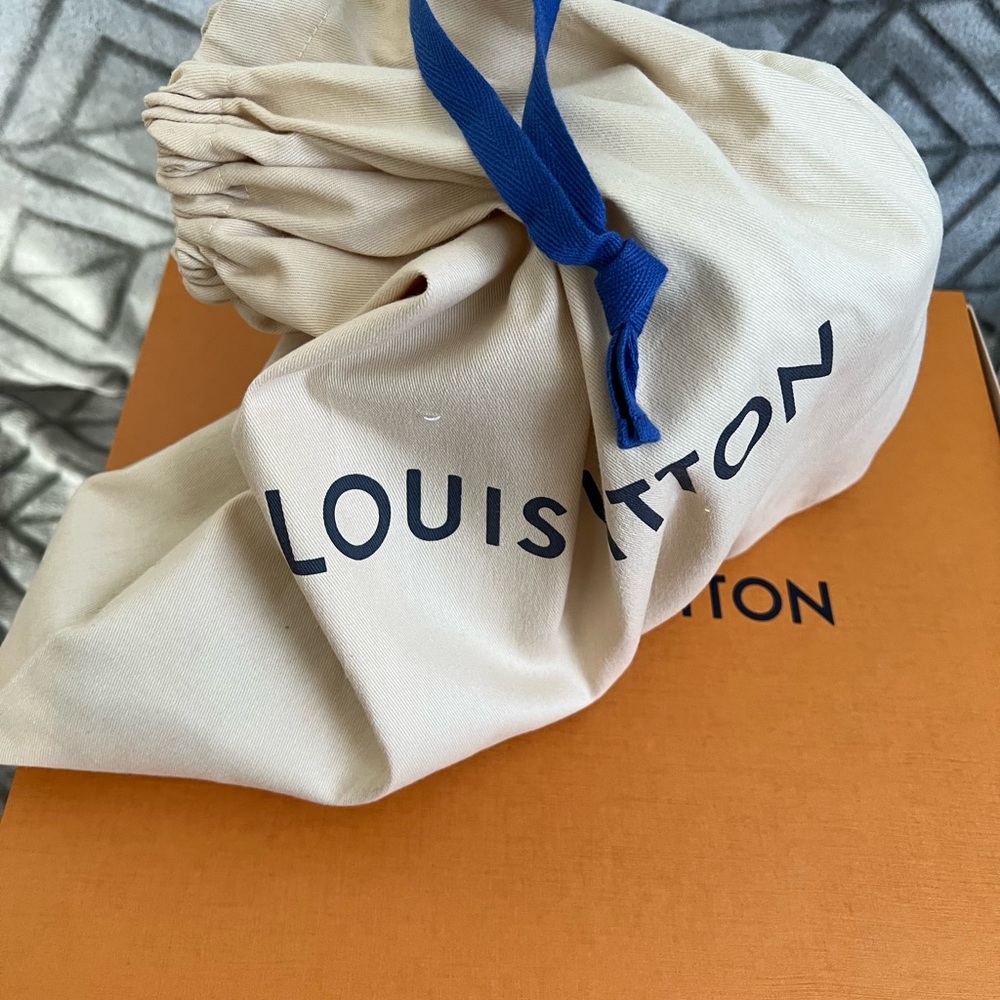 Louis Vuitton Men's Black High-Top Sneakers - Picture 3 of 3